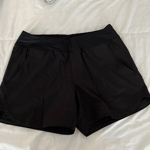 Athletic short